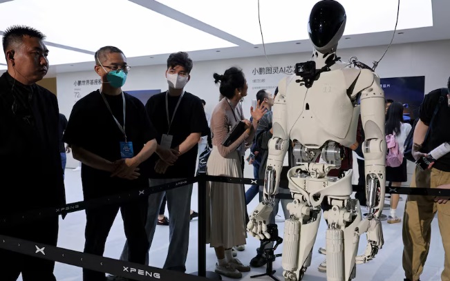 XPeng humanoid robot development and AI robotics